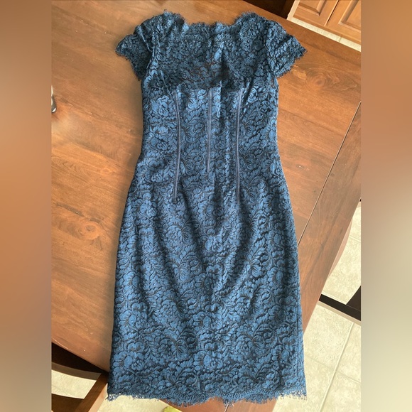 ML Monique Lhuillier Gravitate Towards You Navy Lace Open Back Sheath Dress 6 - Picture 2 of 8